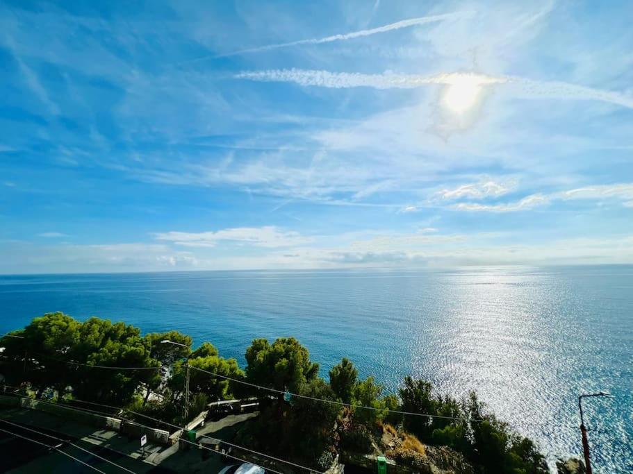 Suite Sunset 21 - Fronte Mare Sanremo Eksteriør billede